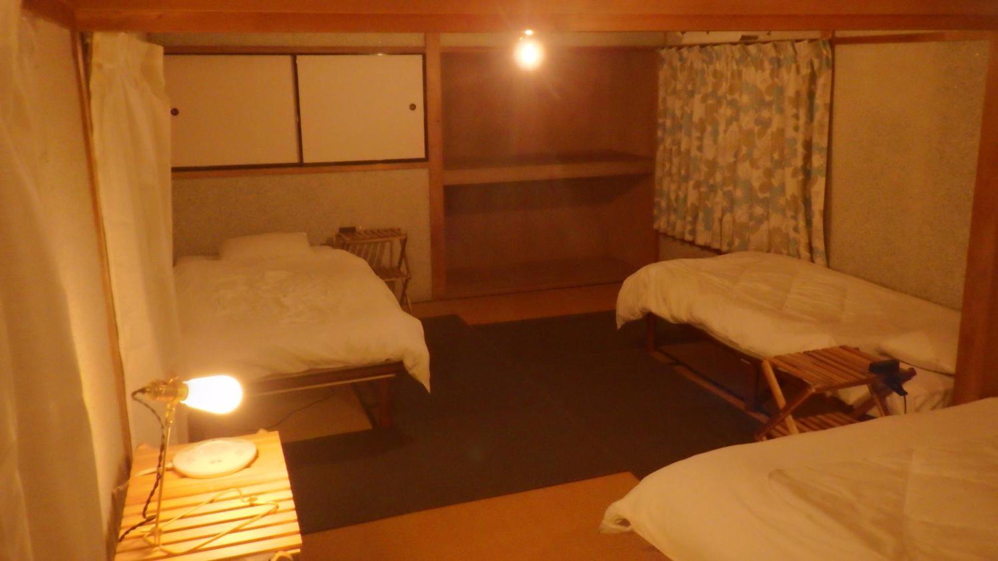 Cosmos Guesthouse Miyoshi  Eksteriør billede